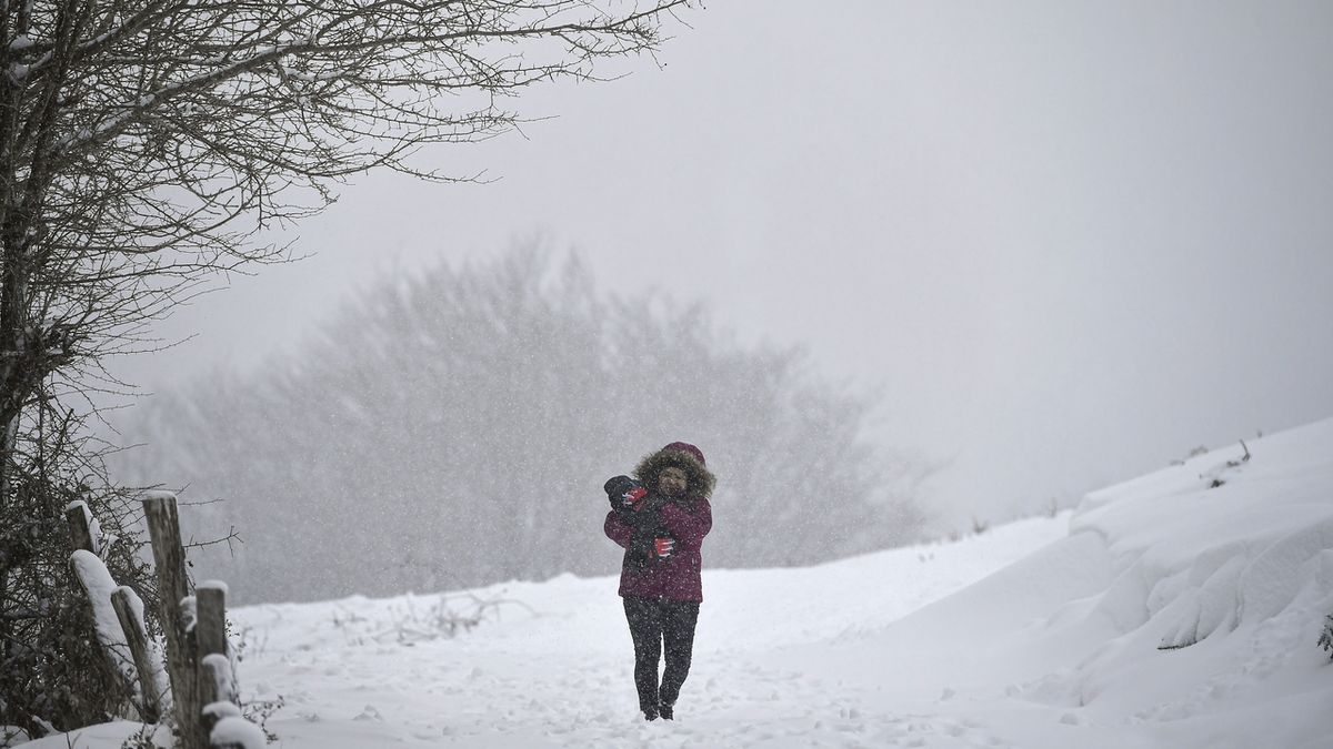 Ve Španělsku naměřili rekordní teplotu minus 34,1 stupně